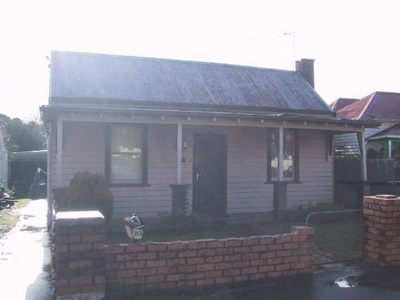 257 Humffray Street North