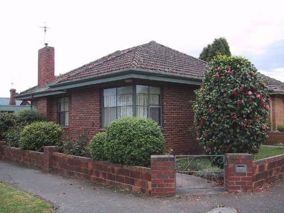 28 Talbot Street South