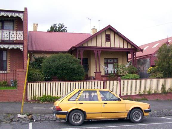 13 East Street
