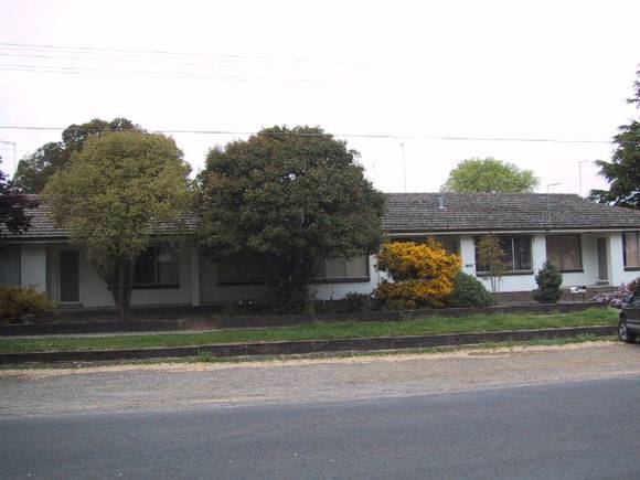 217 Ripon Street South