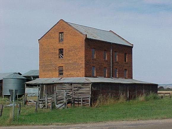 1 former flour mill oxley nov99