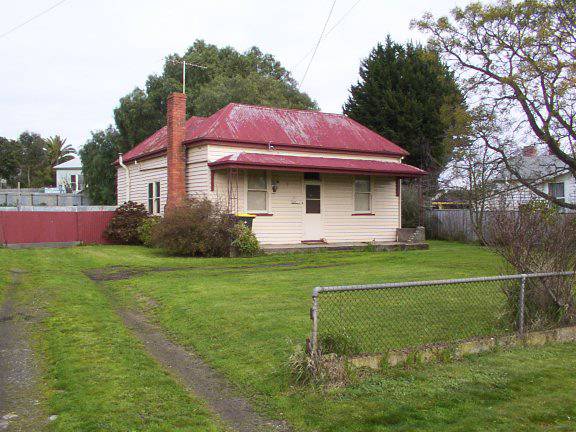 10 Haymes Crescent
