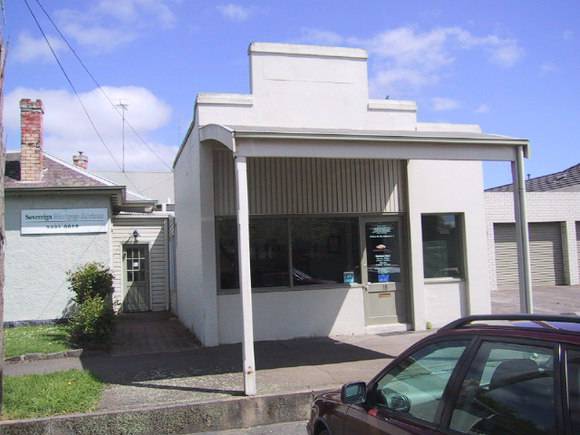 18 Ripon Street South