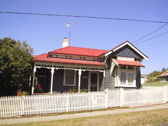 7 Macarthur Street
