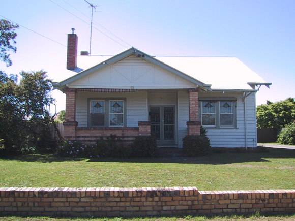 601 Ripon Street South