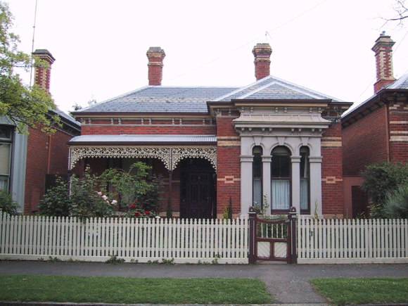 6 Talbot Street South