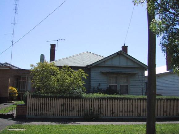 1008 Eyre Street