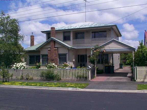 11 Parker Street