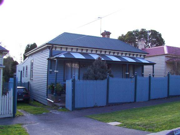 30 Peake Street