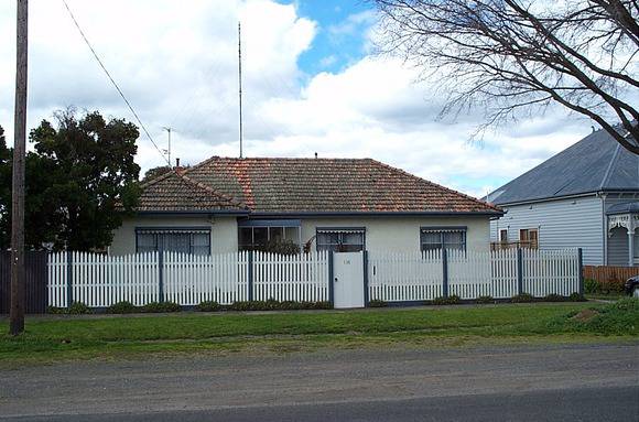 116 Crompton Street