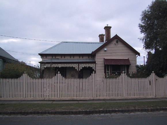 217 Scott Parade