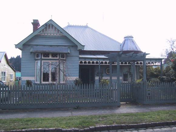 129 Scott Parade