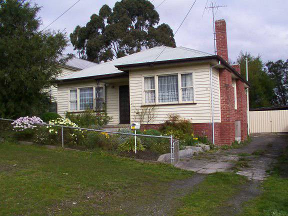 10 Gladstone Street