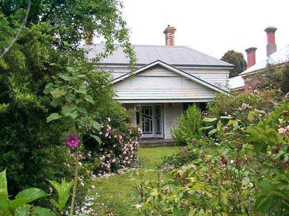 1405 Sturt Street