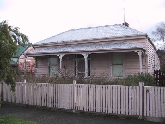 161 Humffray Street North