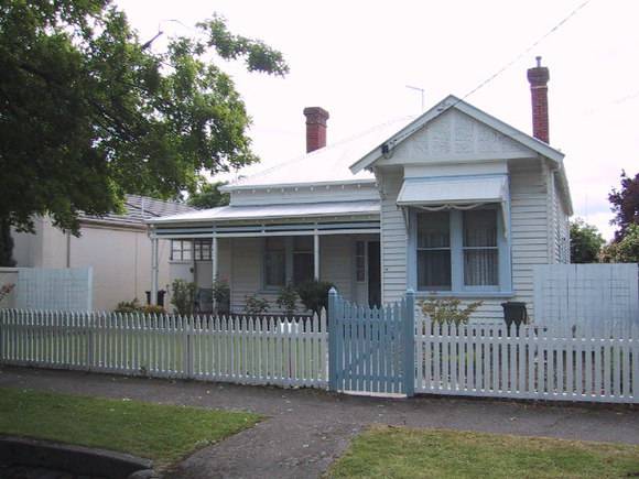 15 Talbot Street South