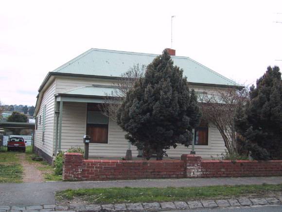 175 Scott Parade