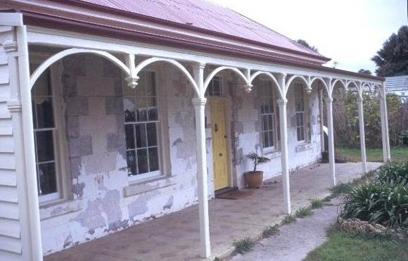h00850 former st andrews presbyterian church and manse william st port fairy manse front verandah she project 2003