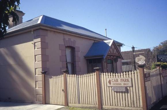 h00661 former shearers arms hotel aberdeen street geelong side view she project 2003
