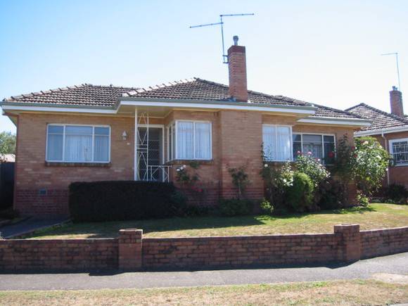 24 Seymour Crescent