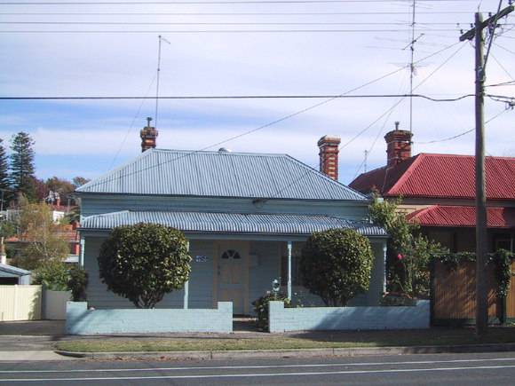 315 Peel Street North