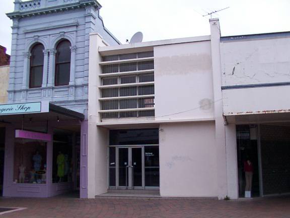 52 Bridge Mall