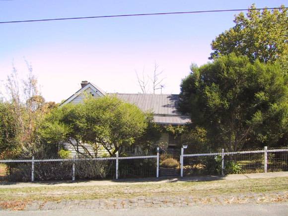 613 Havelock Street