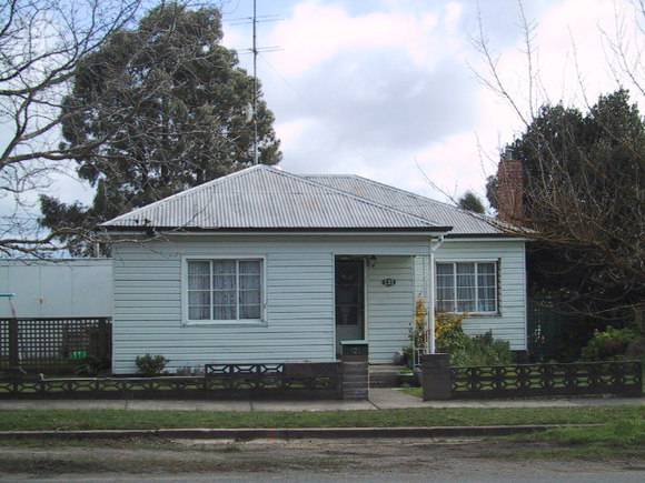 121 Stawell Street North