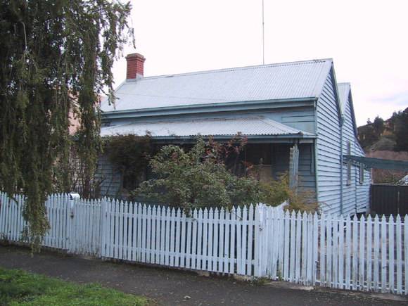 175 Humffray Street North