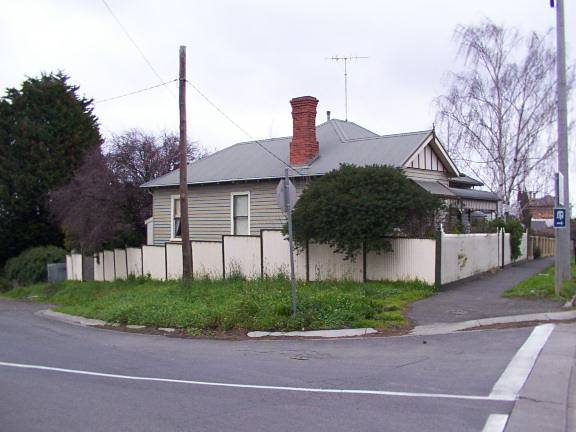 1 Barkly Street