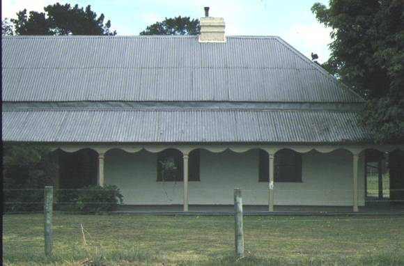 h00261 1 grassdale grassdale road sale front view