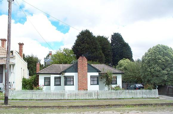 415 Ligar Street