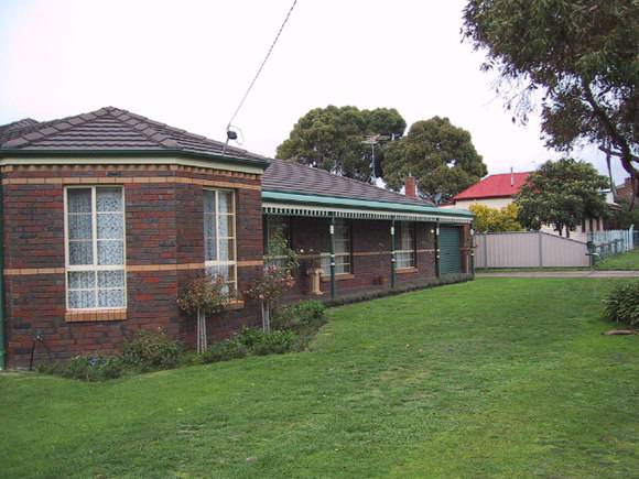 16 Rice Street