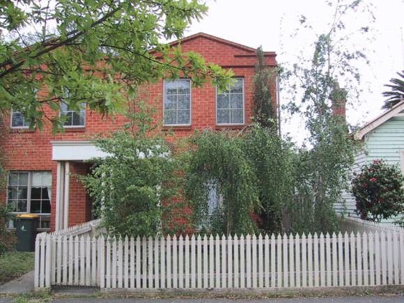 914 Eyre Street
