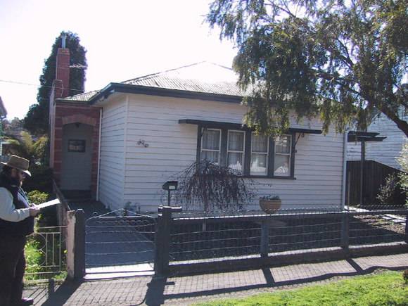 121 Humffray Street North