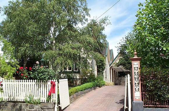 409 Neill Street