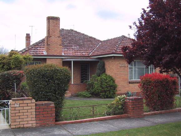 10 Surrey Street