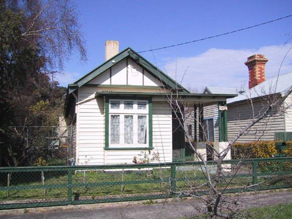 22 Morres Street
