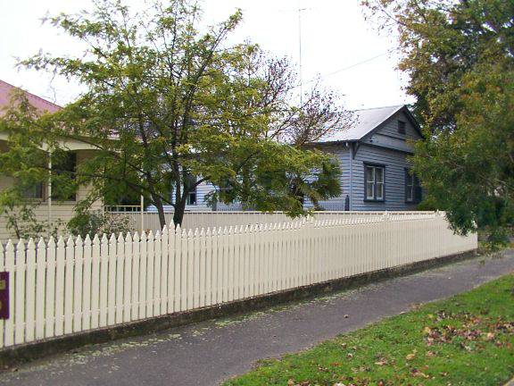 828 Barkly Street