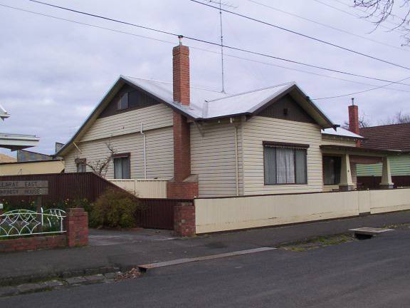 34 Steinfeld Street South