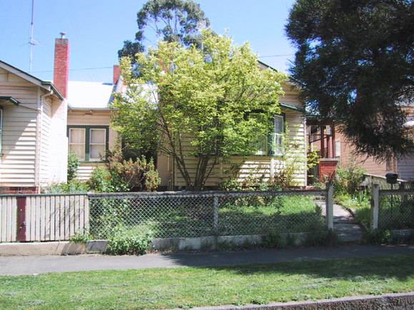 108 Ripon Street South