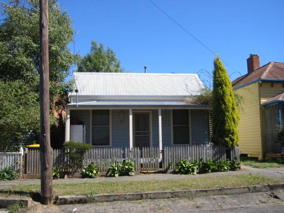 6 Seymour Crescent