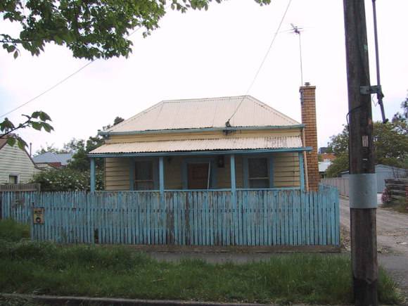 105 Ripon Street South