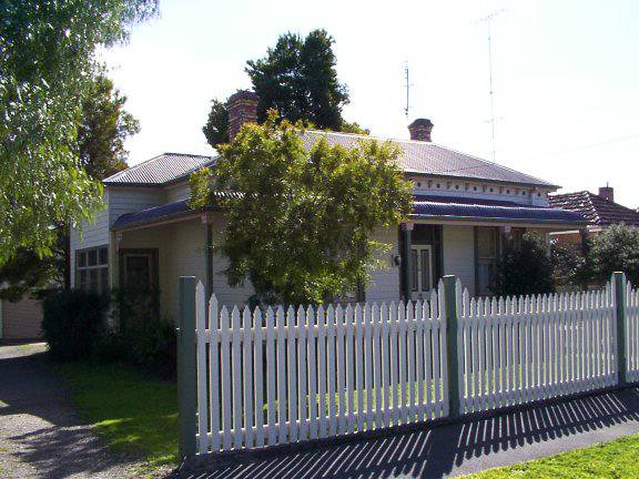 604 Barkly Street