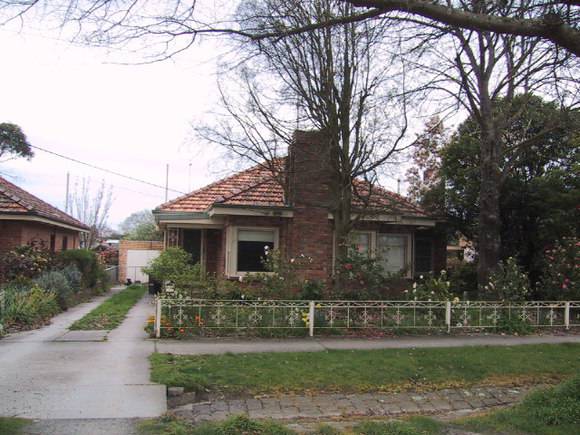 510 Ripon Street South