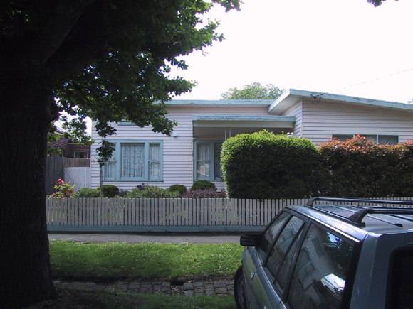 201 Talbot Street South