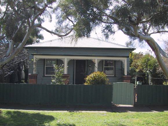 11 Hunt Street