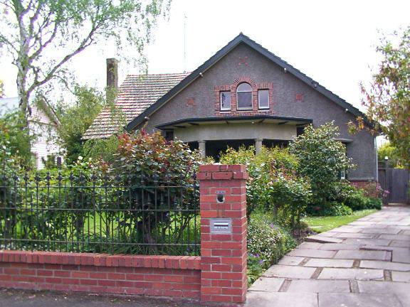 11 Crocker Street