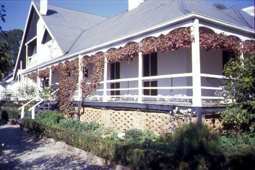 h00371 murrindindi station melba hwy yea homestead east elevation close up she project 2003