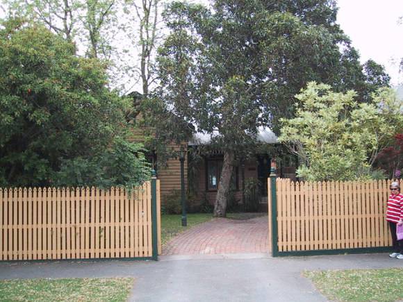 3 Ripon Street South